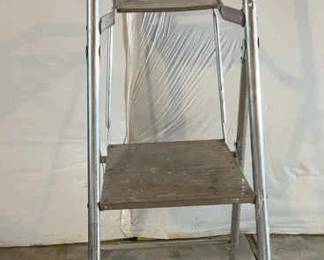 Step Ladder