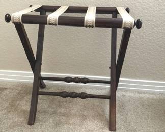 Suitcase Holder