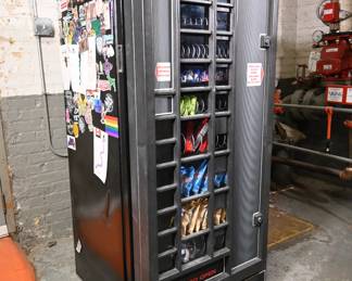 Antares Snack & Soda Combo Vending Machine