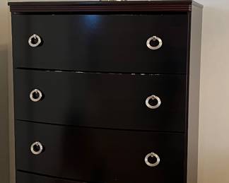 5-Drawer Dresser, Carved Wood Mirror