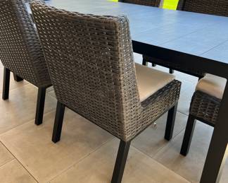 All Weather Wicker Patio Table w 6 Chairs and Seat Cushions