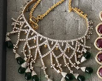 133 carat Diamond and Emerald Necklace in 18k Gold. Appraised over 100k