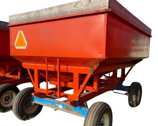 KillBros. Model 350 Gravity Grain Wagon 350 Bushel 9.5 x 15 Tires On KillBros. 872 Running Gear & Ad