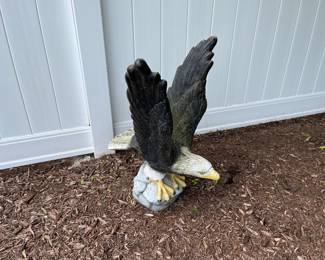 Eagle lawn statue