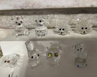 Larger bear, hedgehogs, bunny, and smaller crab, owl bear