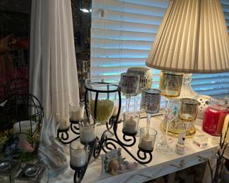 Candle holders and crystal lamps

