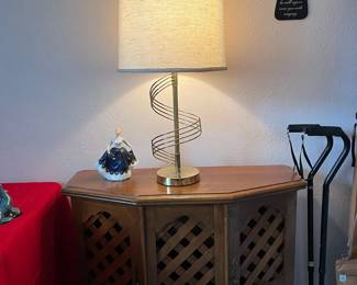 Mid century modern lamp and console foyer table