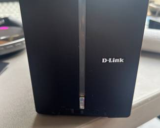 D-Link DNS-321 2-Bay Network attached storage - 2TB 3.5 Sata Hitachi HDD