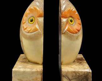 Italian Alabaster Carved Two-Piece Owl Bookend Sculpture