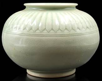 An Antique Thai Celadon Crackle Glaze Vase W/ Signature