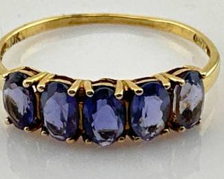 10kt natural tanzanite band