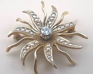 Victorian 14kt, diamond, seed pearl starburst brooch/pendant