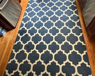 6 X 9 Blue and White Trellis Area Rug