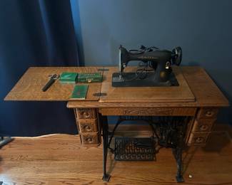 Singer Sewing Machine Table