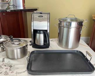 6 Piece KitchenAid, Cuisinart , Calphalon Various Lot