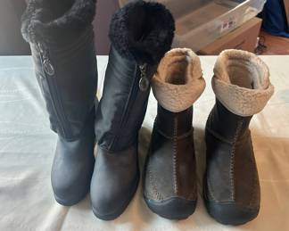 2 Pair of Womens Weatherproof Winter Boots