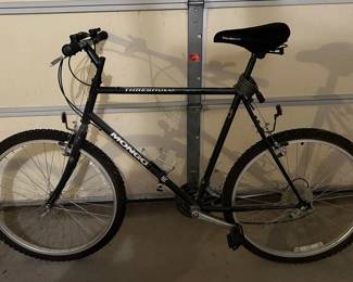 Vintage Mongoose Threshold 26 Mountain Bike