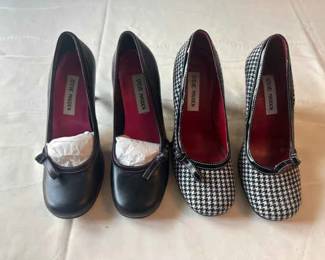 2 Womens Size 6.5B Vintage Steve Madden Heels
