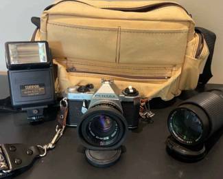 Vintage Pentax MV1 35mm SLR Camera w Flash 2 Lens