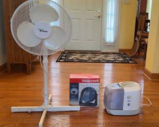 Honeywell Turbo Force Table Fan, Kenmore Humidifier, Standing Floor Fan