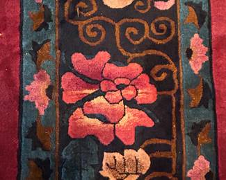 Gorgeous colors on this rug!!!
