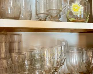 Miscellaneous glassware