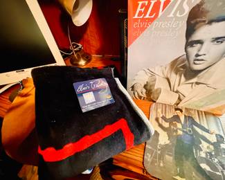 Large Elvis Presley collectible collection
Large Official Elvis Presley Beach towel and blanket
Elvis Blue Suede Shoes Mouse pad
Elvis Record Album