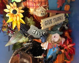 Fall and Thanksgiving decor