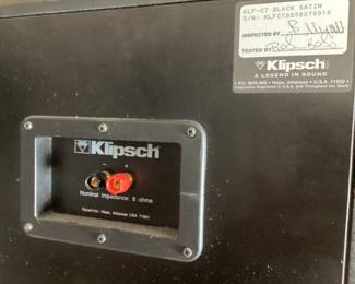  (3) KLIPSCH KLF-C7 CENTER SPEAKER & 2 KLIPSCH RB-81 REFERENCE SERIES SPEAKERS