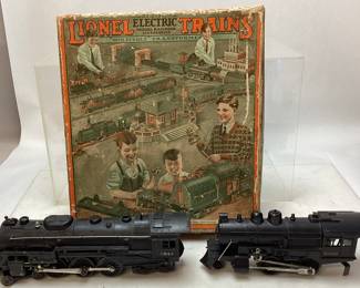 LIONEL 2046 & 8300 LOCOMOTIVE STEAM ENGINES & ANTIQUE BOX