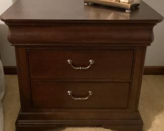 Bedroom Pair Mahogany Night Stand 2 Drawer
