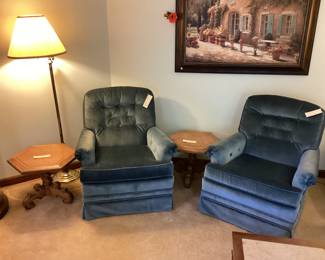Mid Century Modern End Tabls