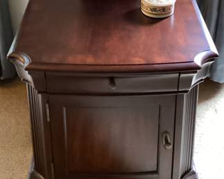End Table 1 drawer 1 cabinet