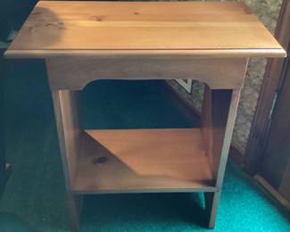 Side Table 1 Shelf