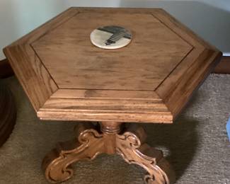 Octagon shaped table 3 pedastal legs