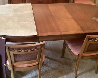 Dining Room Mid Century Modern Table 2 Leaves, Pad Covers and 6 Chairs