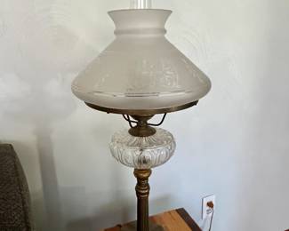 Hurrican lamp with cut glass and brass stand