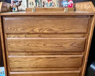 Wonderful vintage baby changing station with 4 large drawers - use for office as well. 