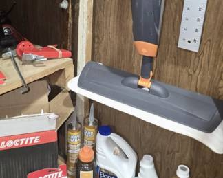 Floor tools