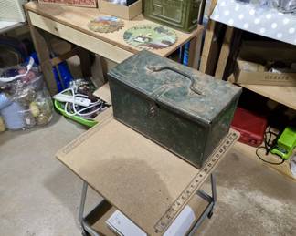 Metal tool chest and measuring table 