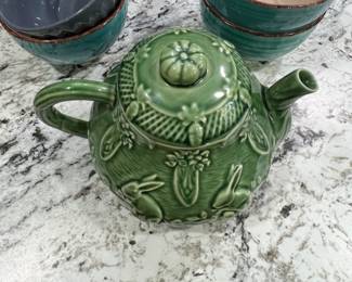 Green teapot is a must have