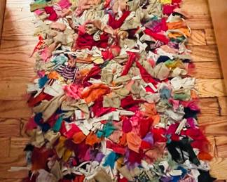 Woven fabric reversible rug - oblong