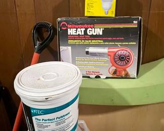 Globe light, Heat Gun, The Perfect Putdown