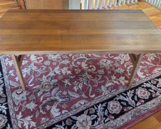 1950s Teak Coffee Table by Tove & Edvard Kindt-Larsen for Seffle Möbelfabrik, 100% Wool Red/Black Rug - 5' x 8'