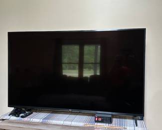 65 LG Tv