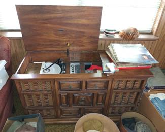 Console Stereo