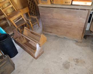 Tool Carriers, Chest