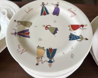 12 Days of Christmas plates - full set - flawless.