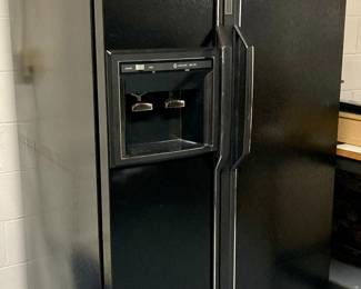 Amana Refrigerator