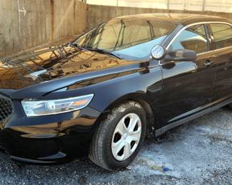 2019 Ford Taurus Police Interceptor Sedan Car, VIN 1FAHP2MT2KG102219, Mileage Showing On Odometer 105,694